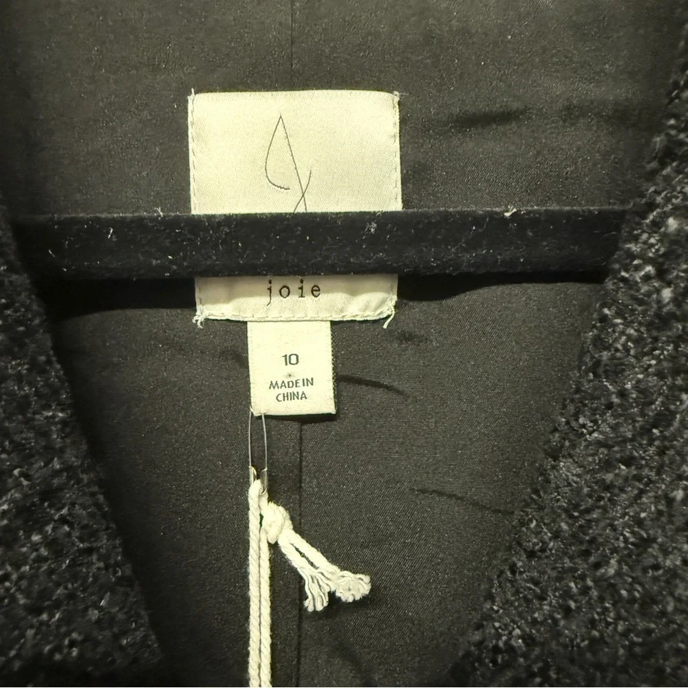 Joie| NWOT Women’s Size 10 Cropped Black Tweed Vest with Pearl Buttons - Picture 7 of 7